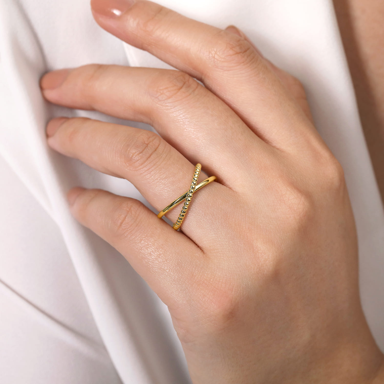 14K Yellow Gold Bujukan Bead Criss Cross Ring - Shot 5