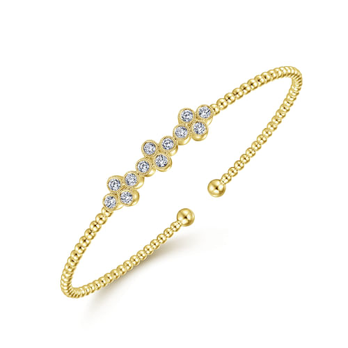 14K Yellow Gold Bujukan Bead Cuff Bracelet with Three Quatrefoil Diamond Stations - 0.6 ct - Shot 2