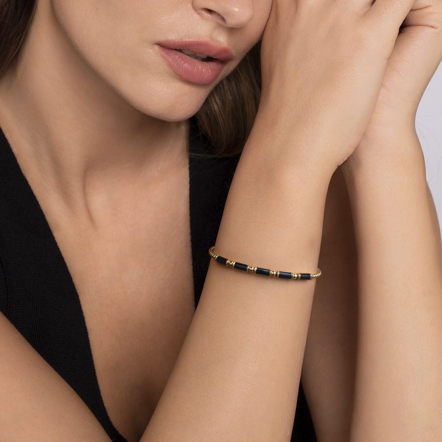 14K Yellow Gold Bujukan Beads and Black Enamel Split Bangle Bracelet - Shot 4