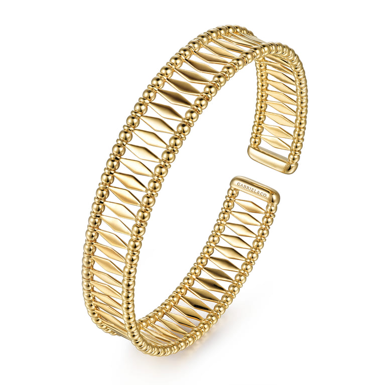 14K Yellow Gold Bujukan Cuff Bracelet - Shot 2