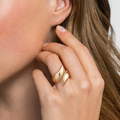 14K Yellow Gold Bujukan Curved Bypass Ring