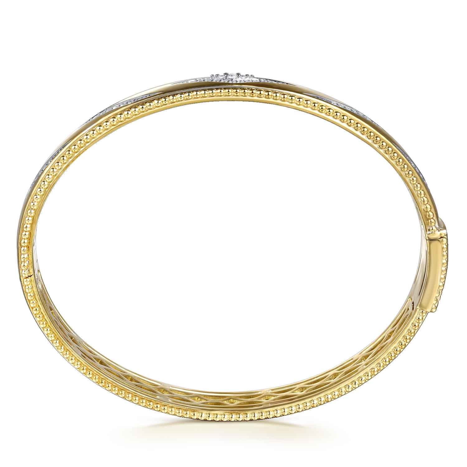 14K Yellow Gold Bujukan Diamond Chevron Pattern Bangle Bracelet - 0.35 ct - Shot 3