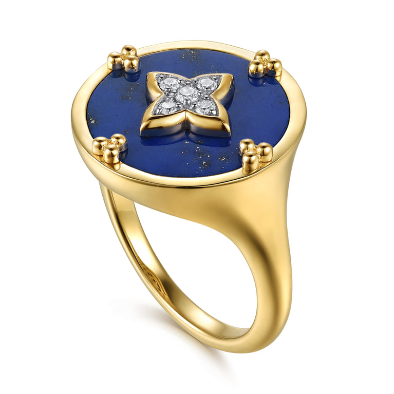 14K Yellow Gold Bujukan Diamond Clover Signet Ring - 0.08 ct - Shot 3