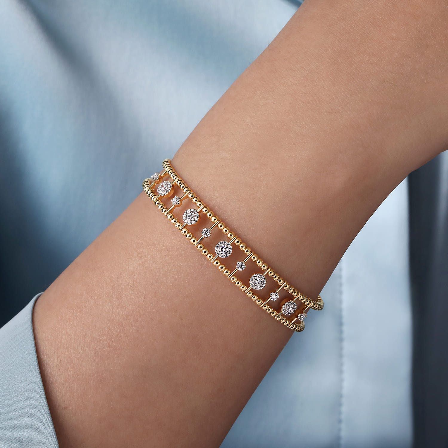 14K Yellow Gold Bujukan Diamond Cluster Cuff Bangle - 0.7 ct - Shot 4