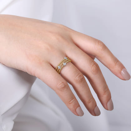 14K Yellow Gold Bujukan Diamond Cluster Stations Easy Stackable Ring