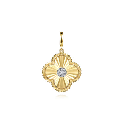 14K Yellow Gold Bujukan  Diamond Cut Diamond Clover Medallion Pendant With Detachable Bail