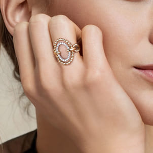 14K Yellow Gold Bujukan Diamond Oval Fashion Ring