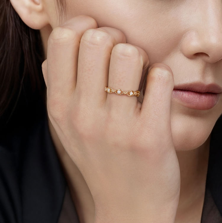 14K Yellow Gold Bujukan Diamond Stackable Ring