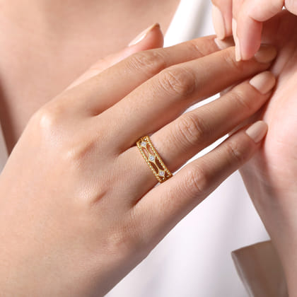 14K Yellow Gold Bujukan Diamond Stations Easy Stackable Ring