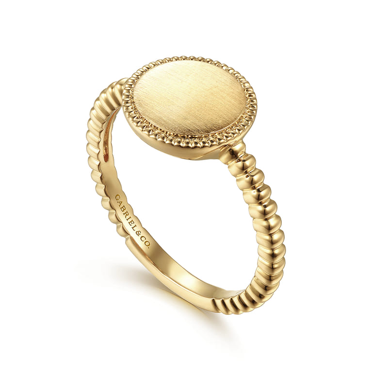 14K Yellow Gold Bujukan Engravable Signet Ring - Shot 3