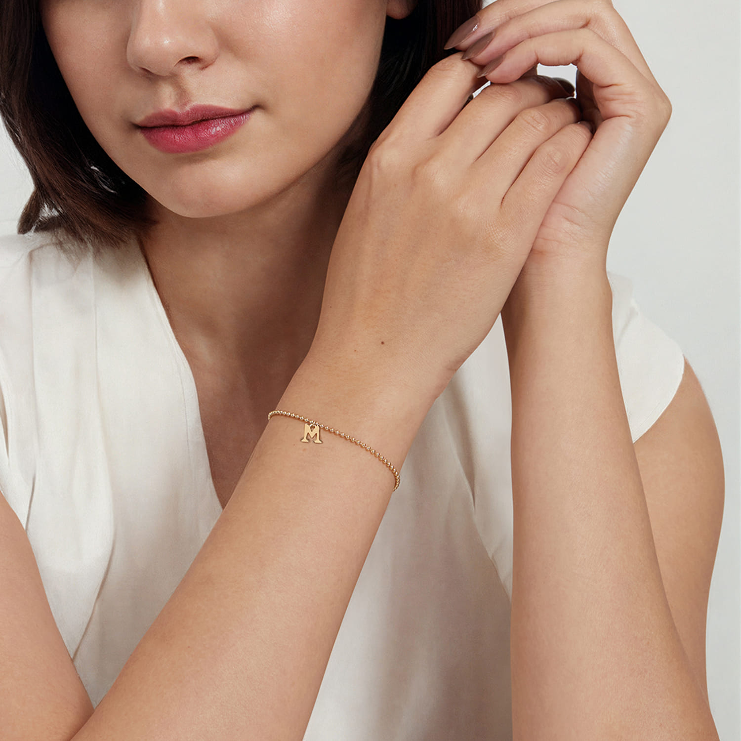 14K Yellow Gold Bujukan Initial M Bracelet - Shot 4