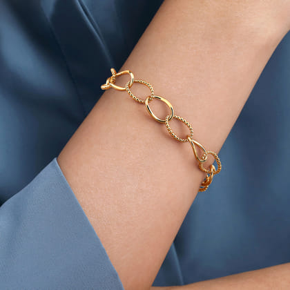 14K Yellow Gold Bujukan Link Chain Bracelet