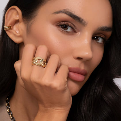 14K Yellow Gold Bujukan Link Chain Ladies Ring