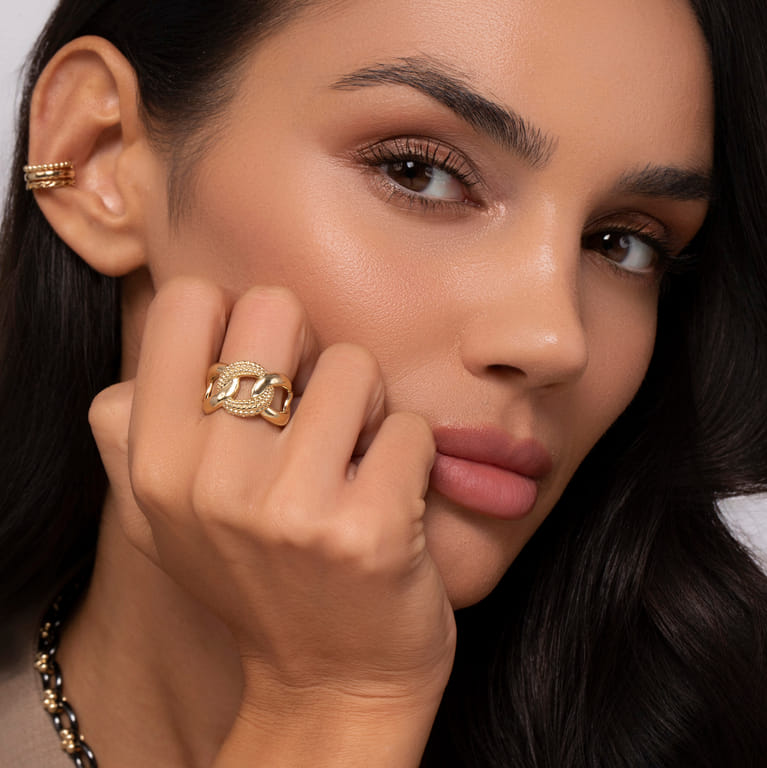 14K Yellow Gold Bujukan Link Chain Ladies Ring - Shot 5