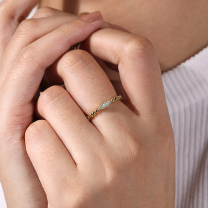 14K Yellow Gold Bujukan Marquise Pave Diamond Ring     Diamond Ring