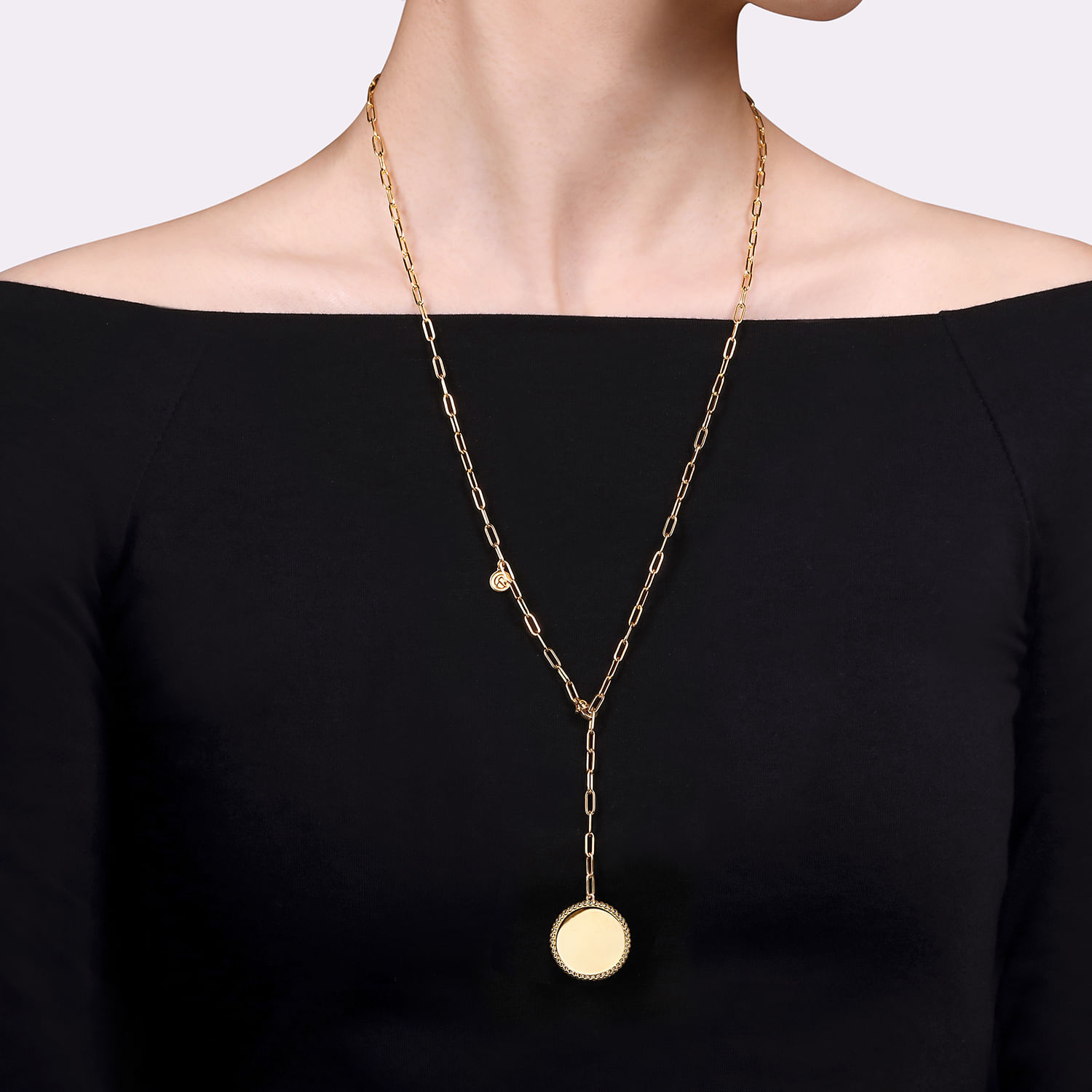 14K Yellow Gold Bujukan Pendant Hollow Chain Necklace