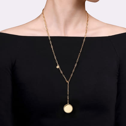 14K Yellow Gold Bujukan Pendant Hollow Chain Necklace