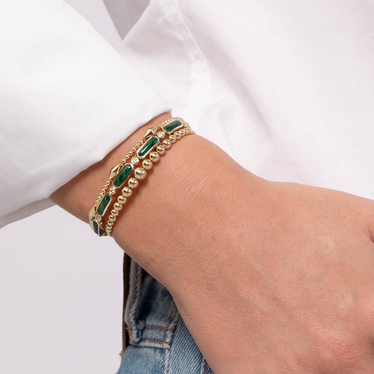 14K Yellow Gold Bujukan Pyramid Stations Bangle - Shot 4