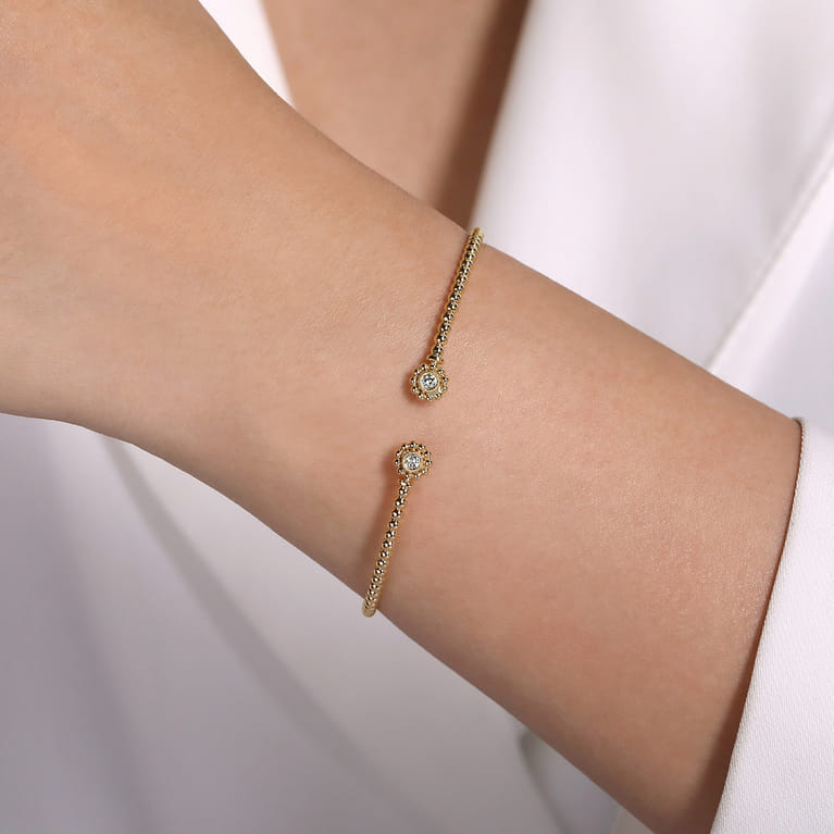 14K Yellow Gold Bujukan Split Cuff Bracelet with Diamond Flower Caps - 0.09 ct - Shot 4