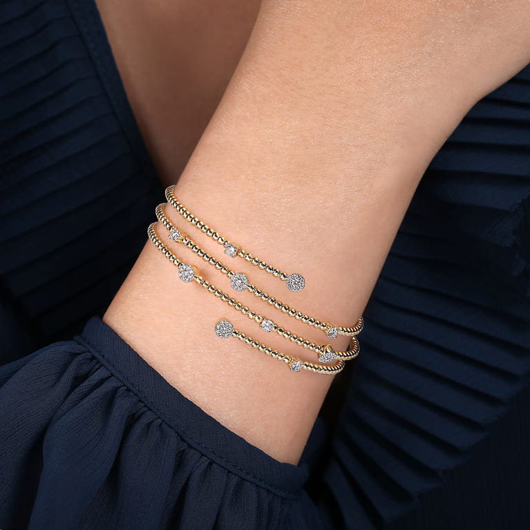 14K Yellow Gold Bujukan Wrap Diamond Bangle - 0.75 ct - Shot 4