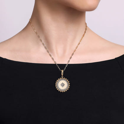 14K Yellow Gold Bujukan and Diamond Medallion Pendant in size 24mm With Detachable Bail