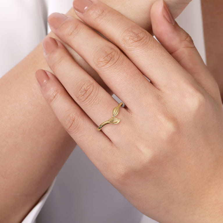 14K Yellow Gold Bypass Leaf Ring - Shot 5