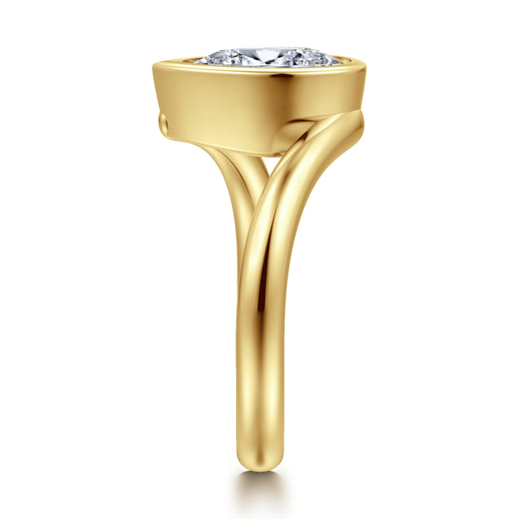 14K Yellow Gold Bypass Pear Shape Solitaire Diamond Engagement Ring