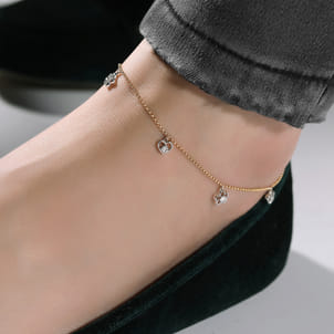 14K Yellow Gold Chain Ankle Bracelet with White Gold Diamond Flower and Heart Charms