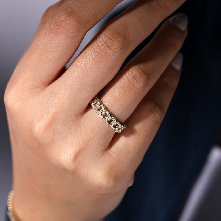 14K Yellow Gold Chain Link Stackable Diamond Ring - 0.45 ct - Shot 5