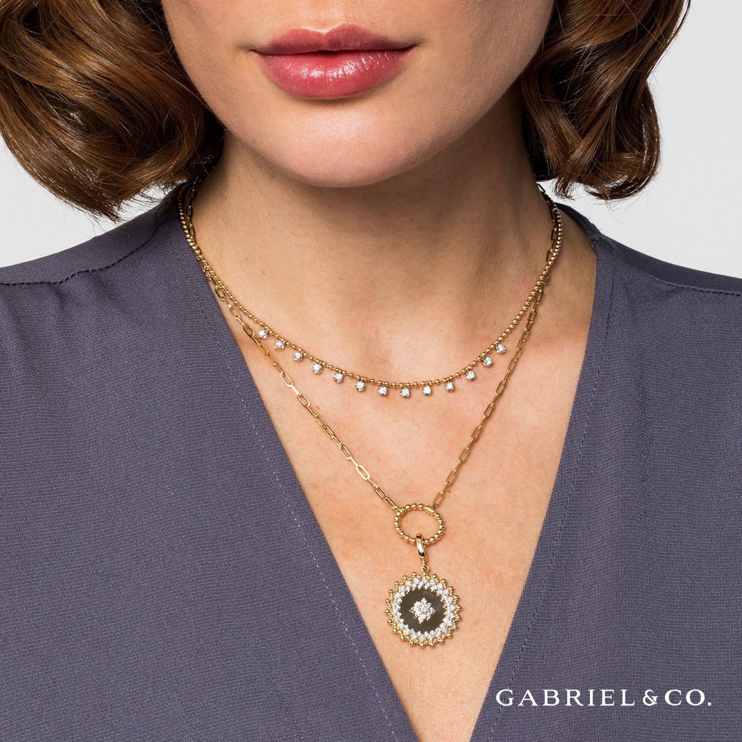14K Yellow Gold Chain Necklace with Bujukan Circle