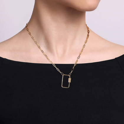 14K Yellow Gold Chain Necklace with Rectangle Drop