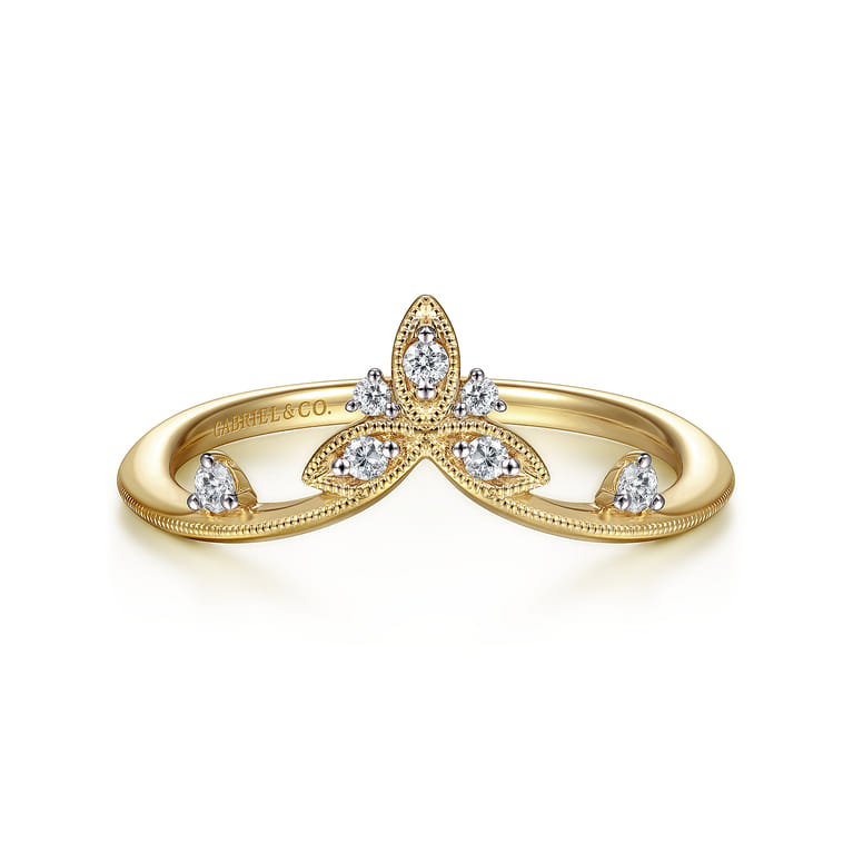 14K Yellow Gold Chevron Diamond Ring - 0.09 ct - Shot 1