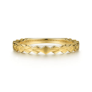 14K Yellow Gold Chevron Station Ring