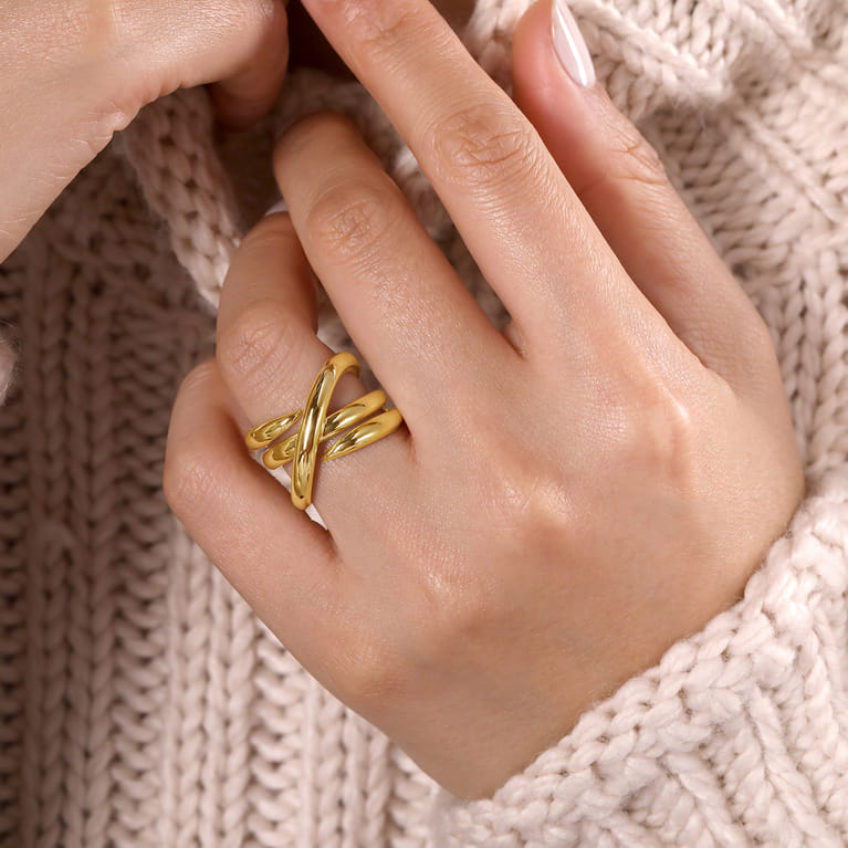 14K Yellow Gold Criss Cross Ring - Shot 5