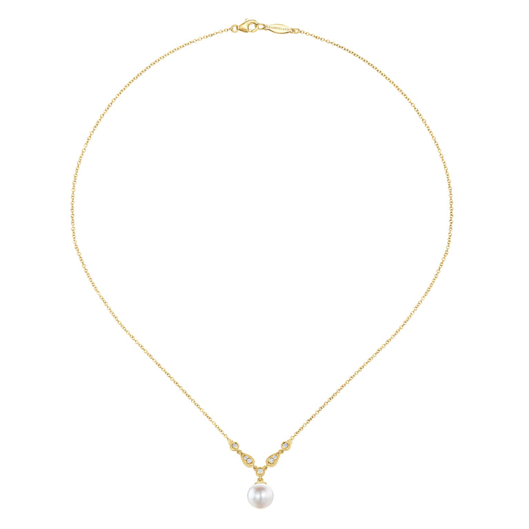 14K Yellow Gold Cultured Pearl and Diamond Accent Necklace - 0.08 ct - Shot 2