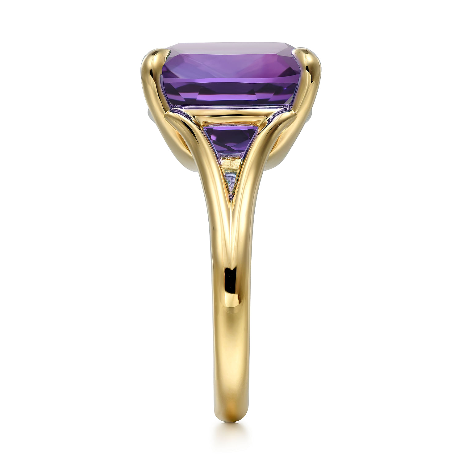 14K Yellow Gold Cushion Cut Amethyst Ladies Ring - Shot 4