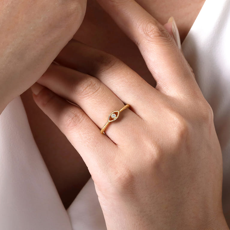 14K Yellow Gold Dainty Evil Eye Diamond Ring - 0.02 ct - Shot 5