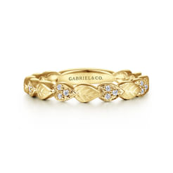 14K Yellow Gold Delicate Leaf Diamond Stackable Ring
