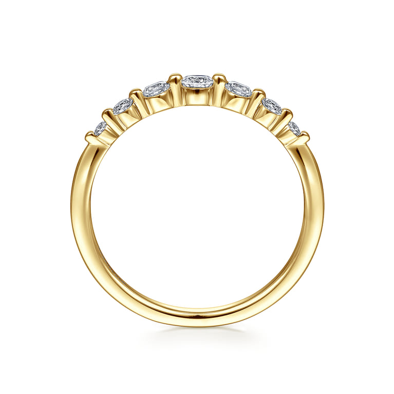 14K Yellow Gold Diamond Band Ring - 0.25 ct - Shot 2