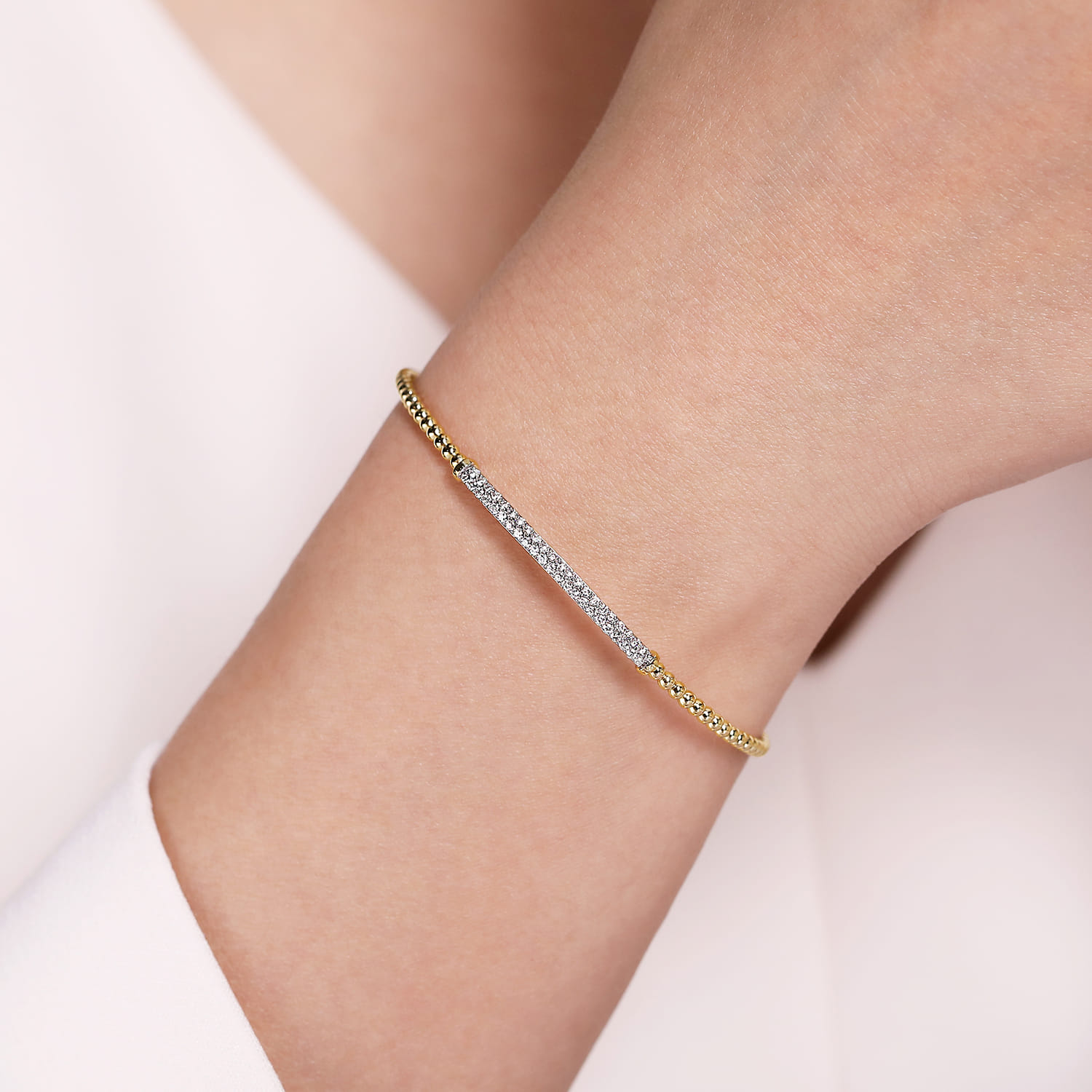 14K Yellow Gold Diamond Bar Cuff Bangle Bracelet- Bujukan - 0.3 ct - Shot 4