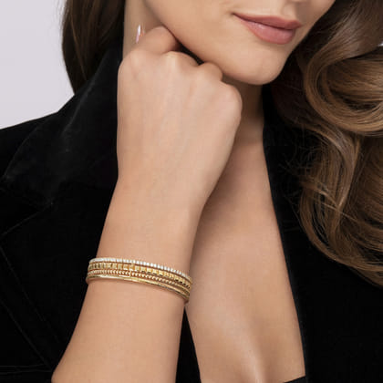 14K Yellow Gold Diamond Bujukan Easy Stackable Bangle