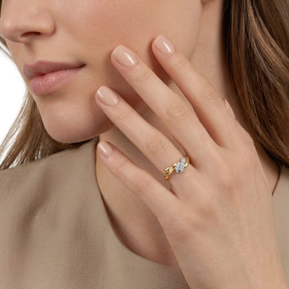 14K Yellow Gold Diamond Criss Cross Ring