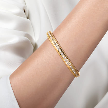 14K Yellow Gold Diamond Cuff Bangle Bracelet