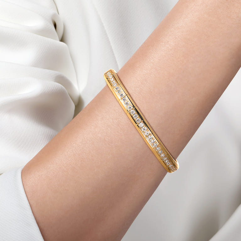 14K Yellow Gold Diamond Cuff Bangle Bracelet - 1.5 ct - Shot 4