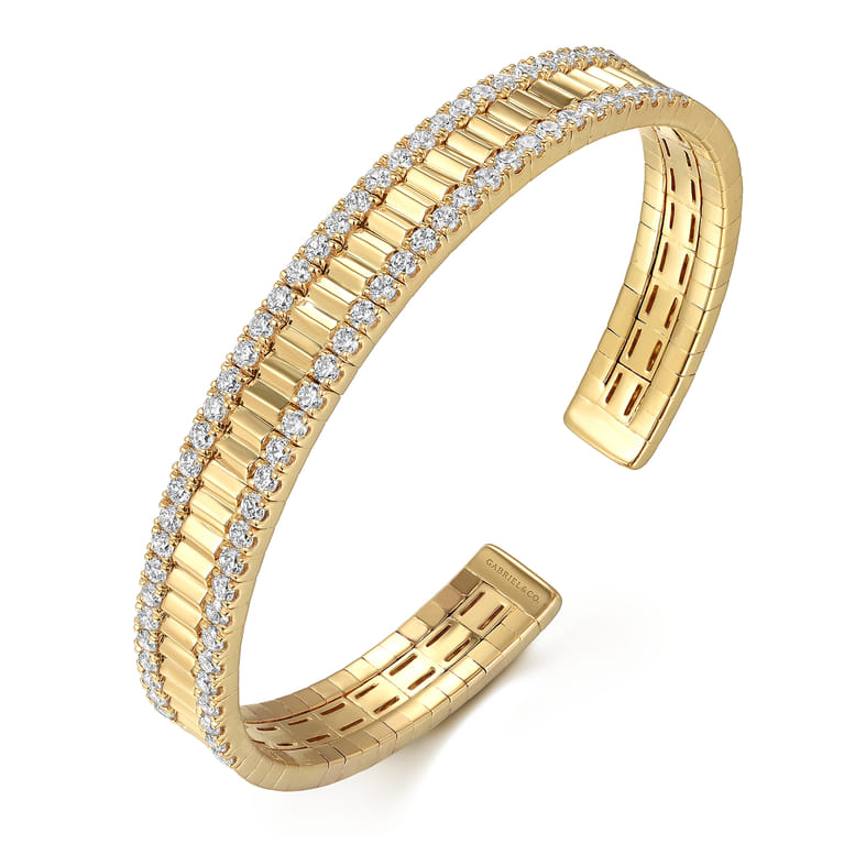 14K Yellow Gold Diamond Cut Cuff Bangle - 2.45 ct - Shot 2