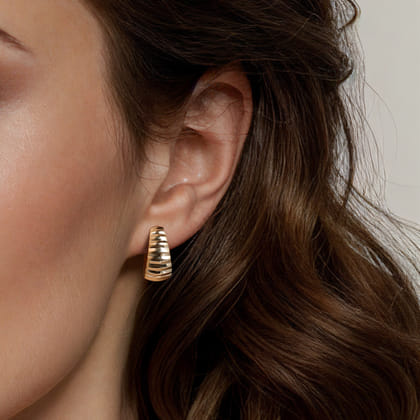 14K Yellow Gold Diamond Cut Huggie Earrings