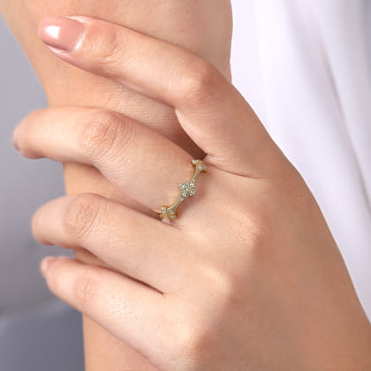 14K Yellow Gold Diamond Floral Station Stackable Ring