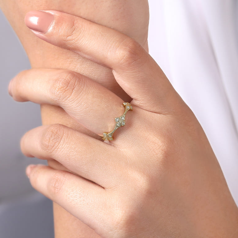 14K Yellow Gold Diamond Floral Station Stackable Ring - 0.16 ct - Shot 5