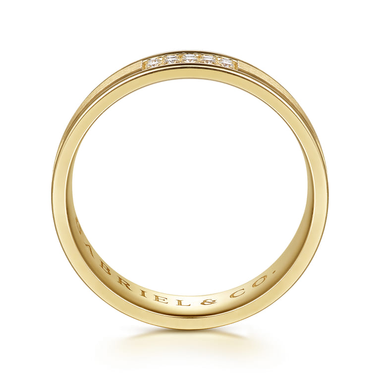 14K Yellow Gold Diamond Men's Ring in Horizontal Brush Finish - 0.1 ct - Shot 2