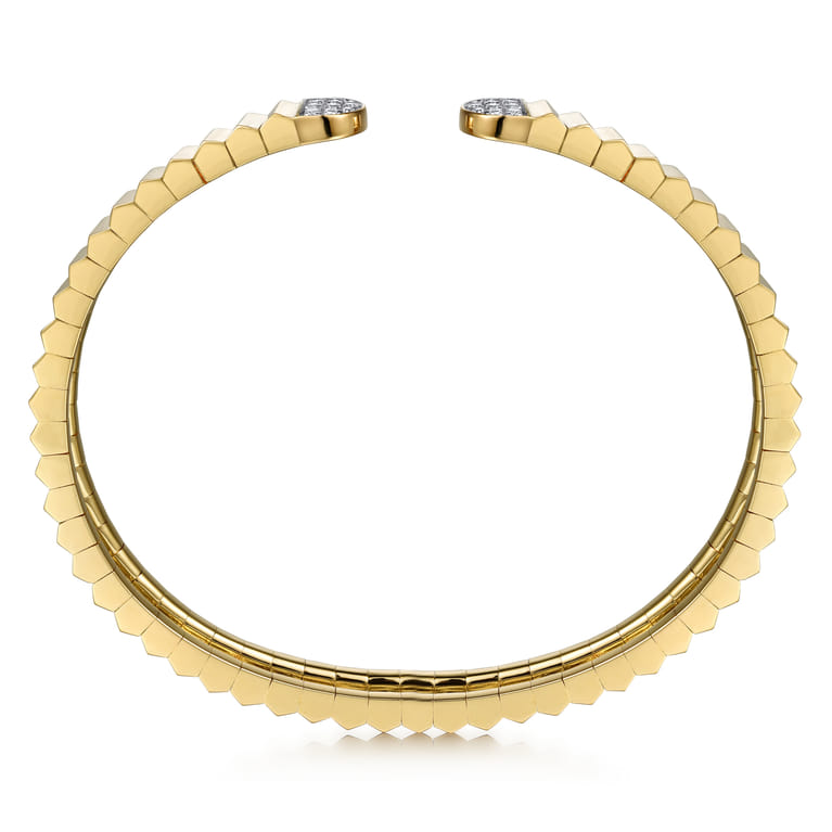 14K Yellow Gold Diamond Open Bangle Bracelet in Diamond Cut Texture - 0.2 ct - Shot 3